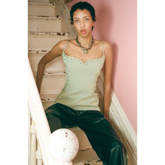 Paris Georgia Eyelet Heart Singlet Tank Top in Dune XS - Picture 4 of 7